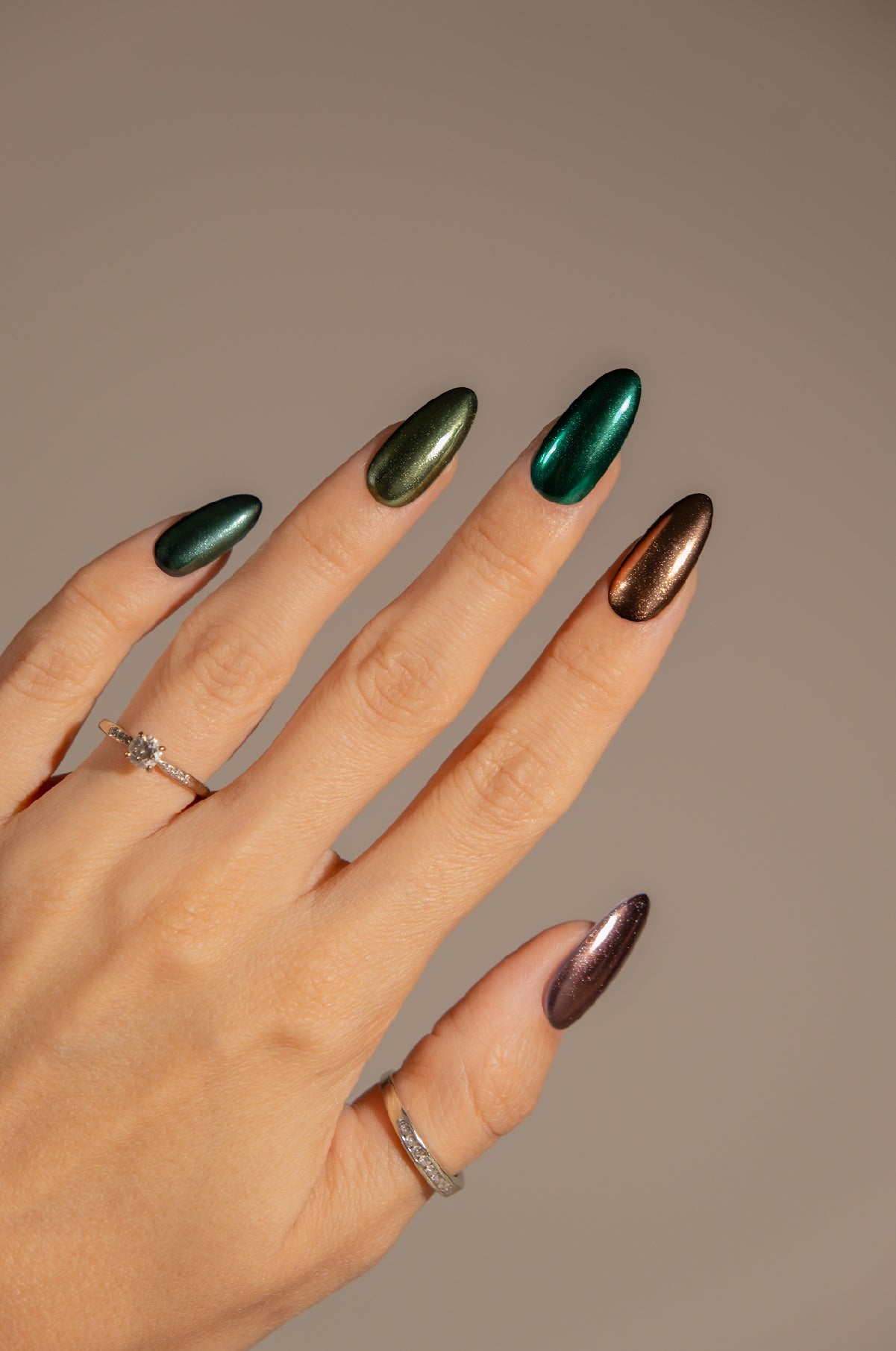 ICONIC CHROME POWDER - PISTACHIO BLISS