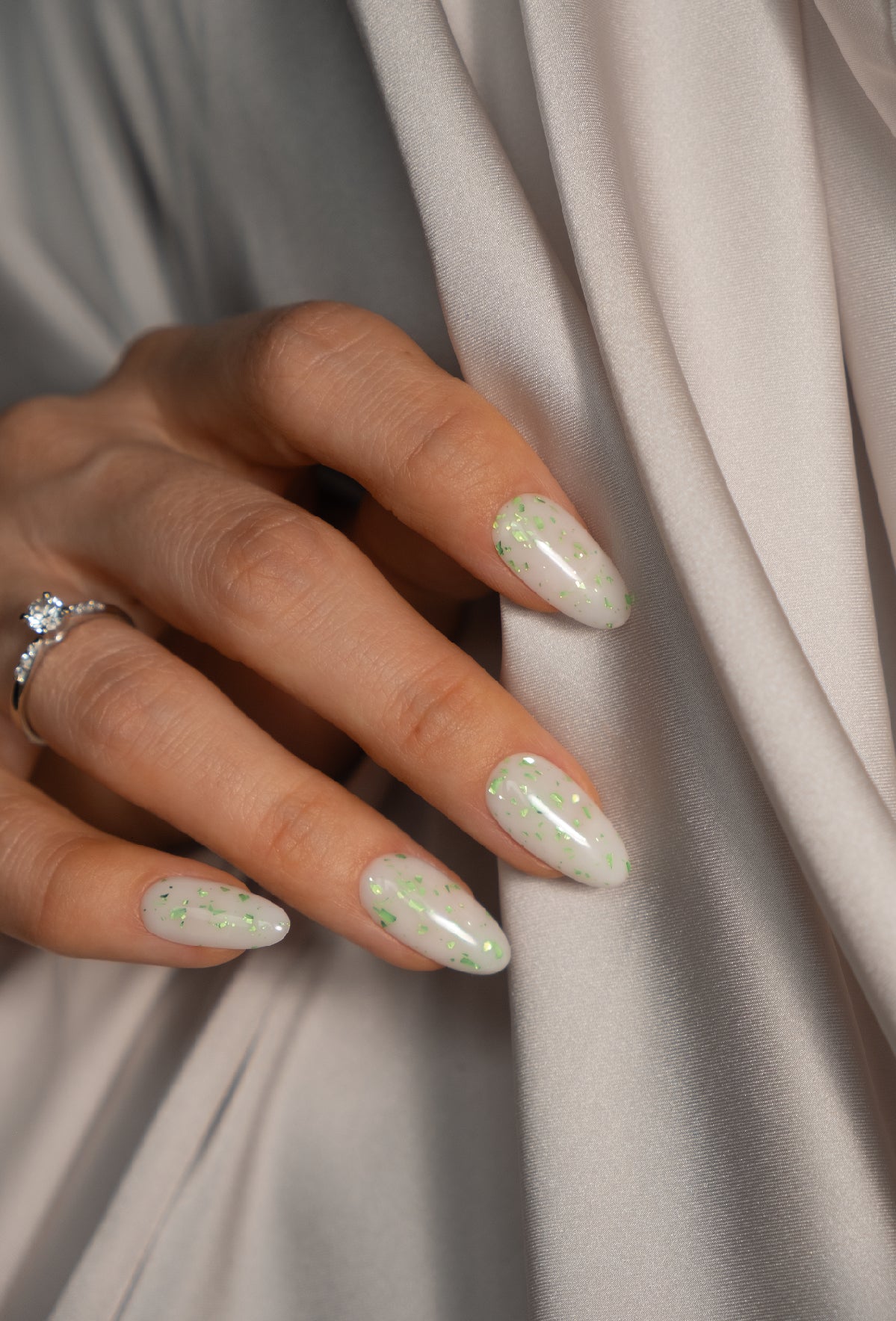 LIME CONFETTI 'Hema-Free'