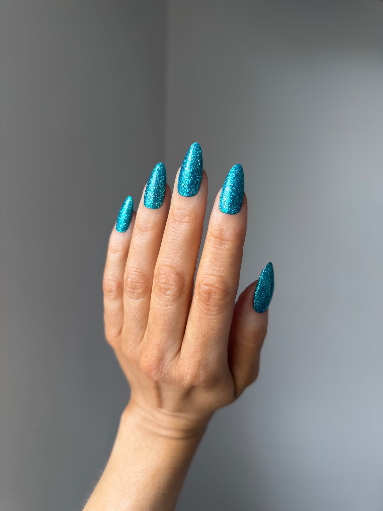 MOONLIT (DIAMOND 023)
