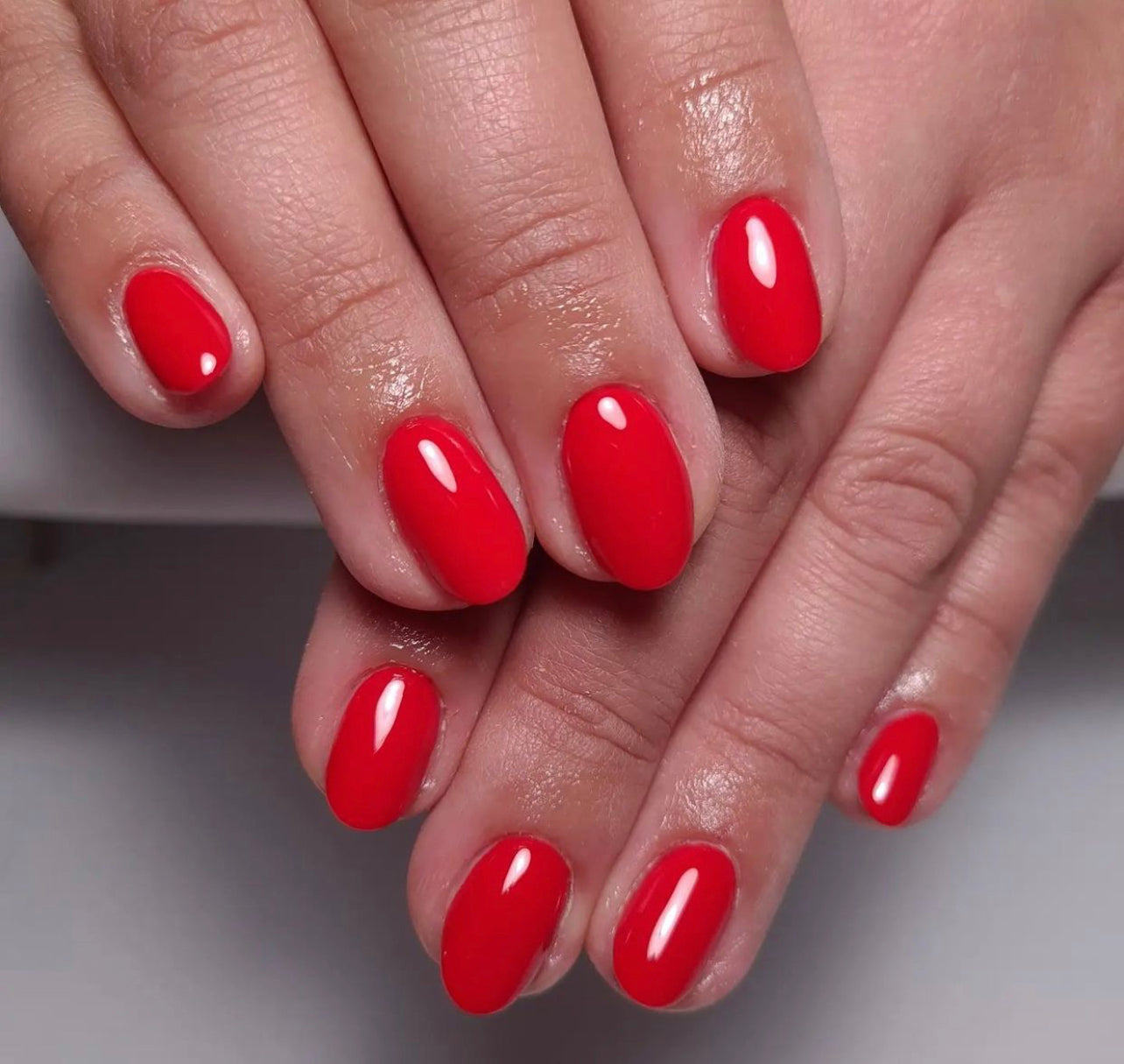 FERRARI RED 'Hema-Free'
